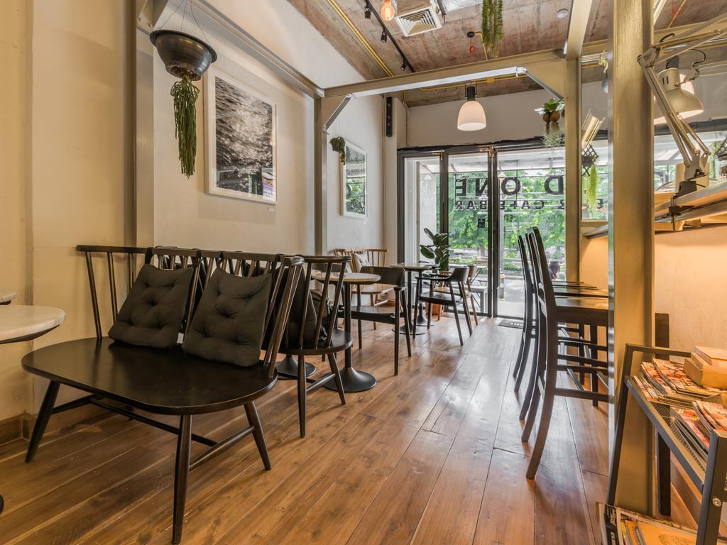 Good One Poshtel & Cafe Bar Hostel Μπανγκόκ Εξωτερικό φωτογραφία