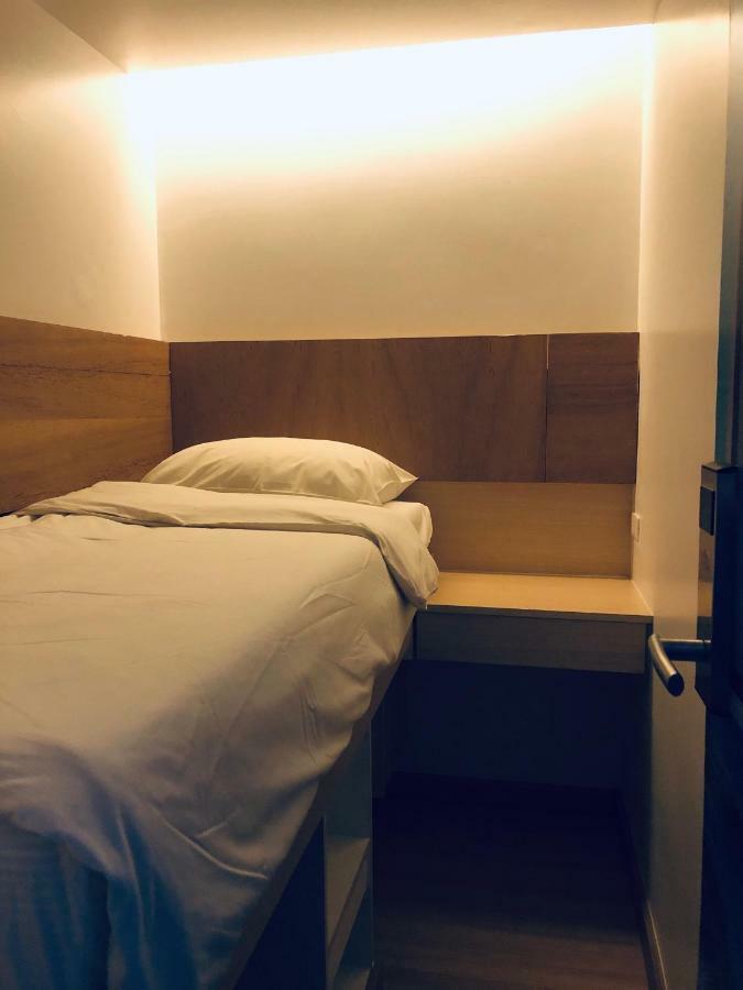Good One Poshtel & Cafe Bar Hostel Μπανγκόκ Εξωτερικό φωτογραφία